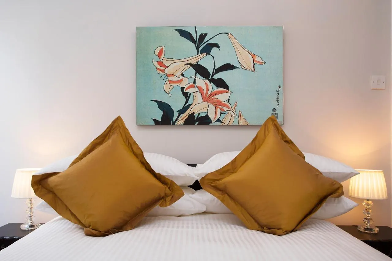 1 Bed Georgian Apartment In Bath City Centre 0*,  United Kingdom